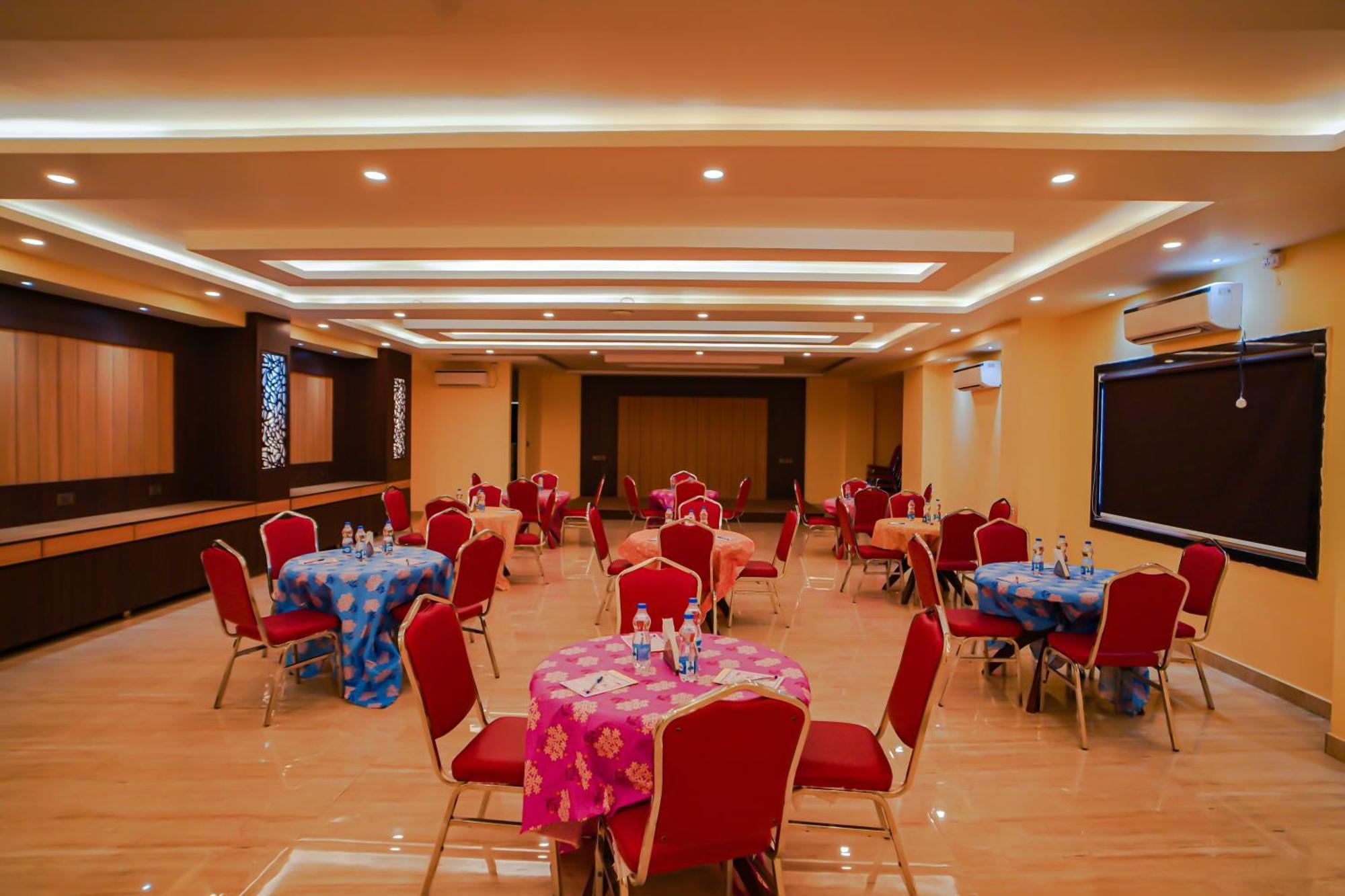 Prasant On Beach Resort !! Lift - Wifi -Restaurant-Parking Facilities-Newly Decorated Room !! Mandarmani Kültér fotó