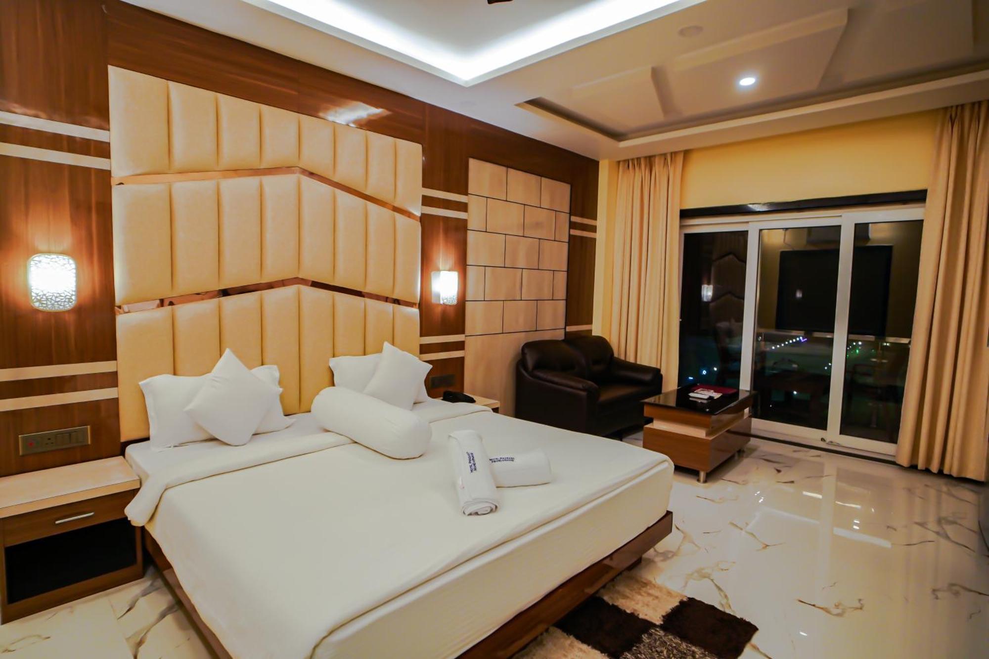 Prasant On Beach Resort !! Lift - Wifi -Restaurant-Parking Facilities-Newly Decorated Room !! Mandarmani Kültér fotó