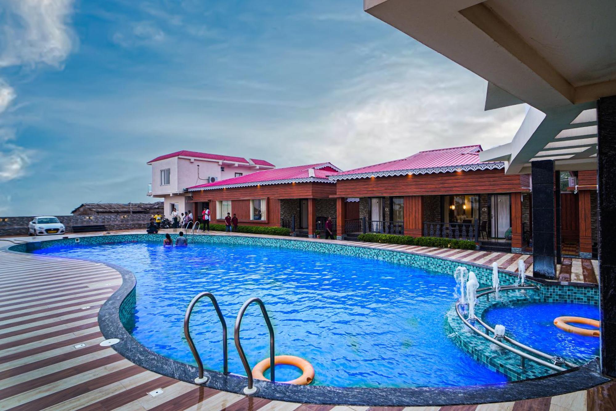 Prasant On Beach Resort !! Lift - Wifi -Restaurant-Parking Facilities-Newly Decorated Room !! Mandarmani Kültér fotó