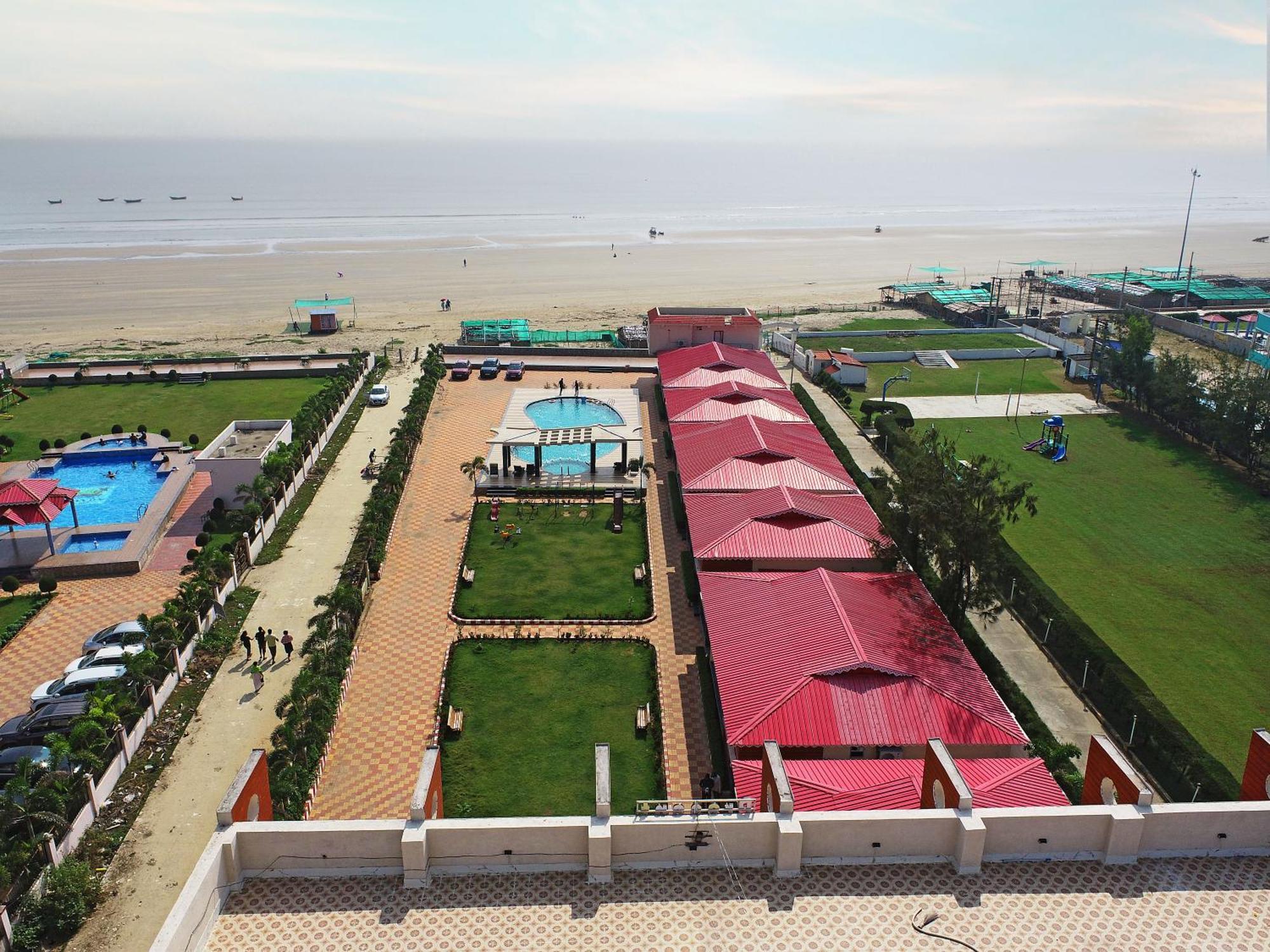 Prasant On Beach Resort !! Lift - Wifi -Restaurant-Parking Facilities-Newly Decorated Room !! Mandarmani Kültér fotó